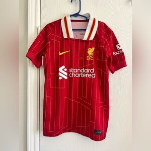 Nike Kids Red Liverpool FC JerseyYouth Medium